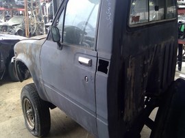 1982 TOYOTA TRUCK, GRAY, STD. CAB, 2.4L. MT. 4WD.   Z26338